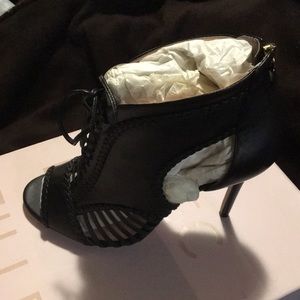 Leather stiletto Sexy black Open toe Bootie
